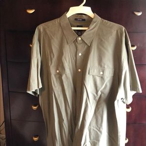 Gap men’s short sleeved button down